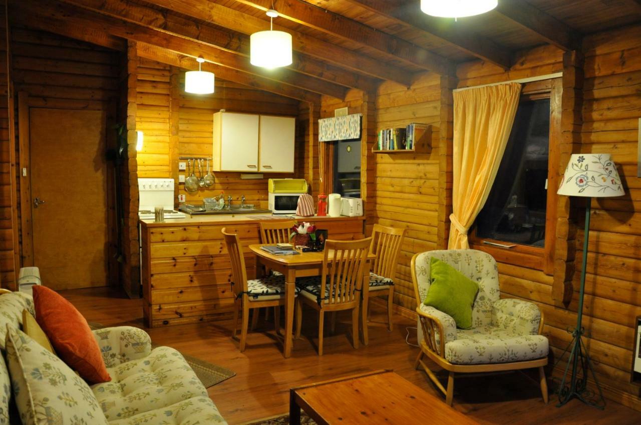 Country Retreats At Butterstone Villa ดังเคลด์ ภายนอก รูปภาพ